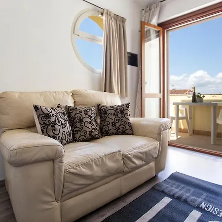 Alice's House Couette-café 3*